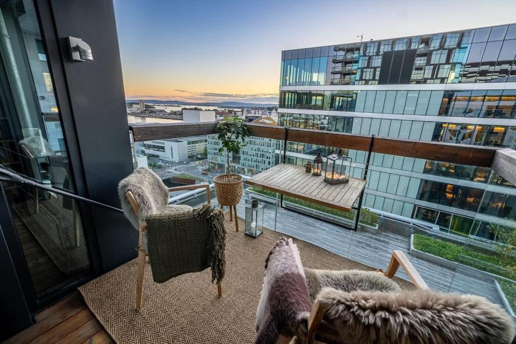 Modern 2Bed Room Sea View Apartment @ Oslo Barcode Exterior foto