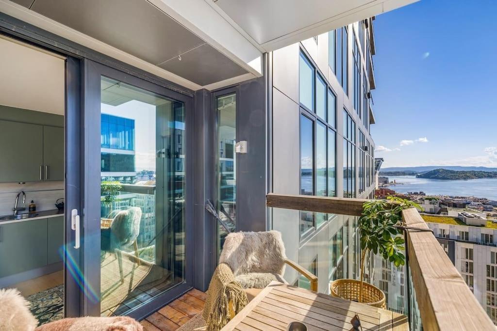 Modern 2Bed Room Sea View Apartment @ Oslo Barcode Exterior foto