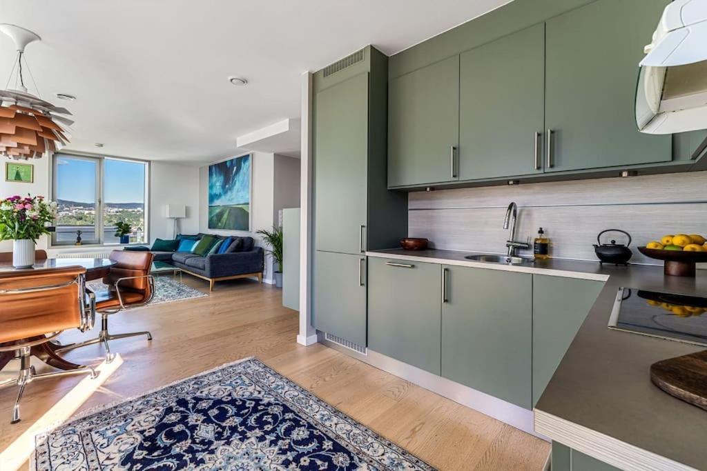 Modern 2Bed Room Sea View Apartment @ Oslo Barcode Exterior foto
